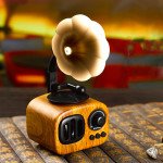 Wholesale Retro Classic Vintage Phonograph Recorder Player Design Portable Bluetooth Speaker B7 (Gold)