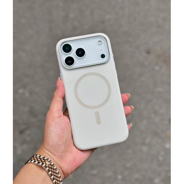 Wholesale Magnetic MagSafe-Compatible Silicone Phone Case with Shockproof, Anti-Scratch Protection for Apple iPhone 18 Pro / 17 Pro (White)