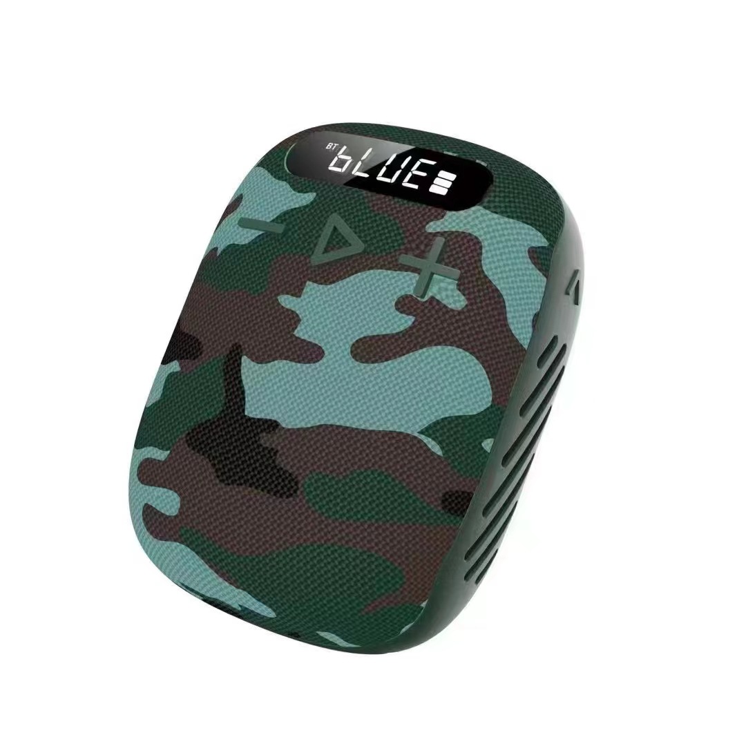 Camo Portable Bluetooth Speaker for Outdoor Sports - Clip-On WIND3S for Universal Devices